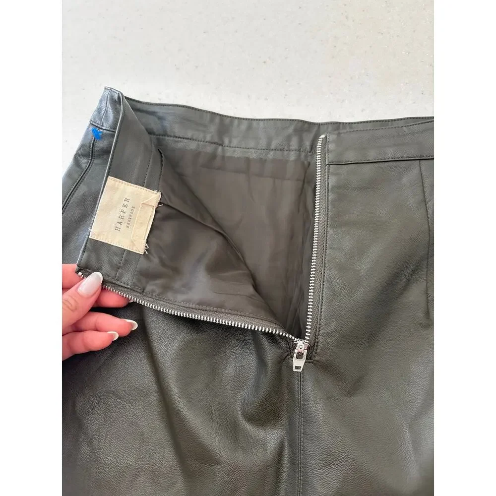 Harper Heritage Faux Leather Mini Skirt XS Olive Green A-Line Zip Back Pockets - Picture 11 of 13